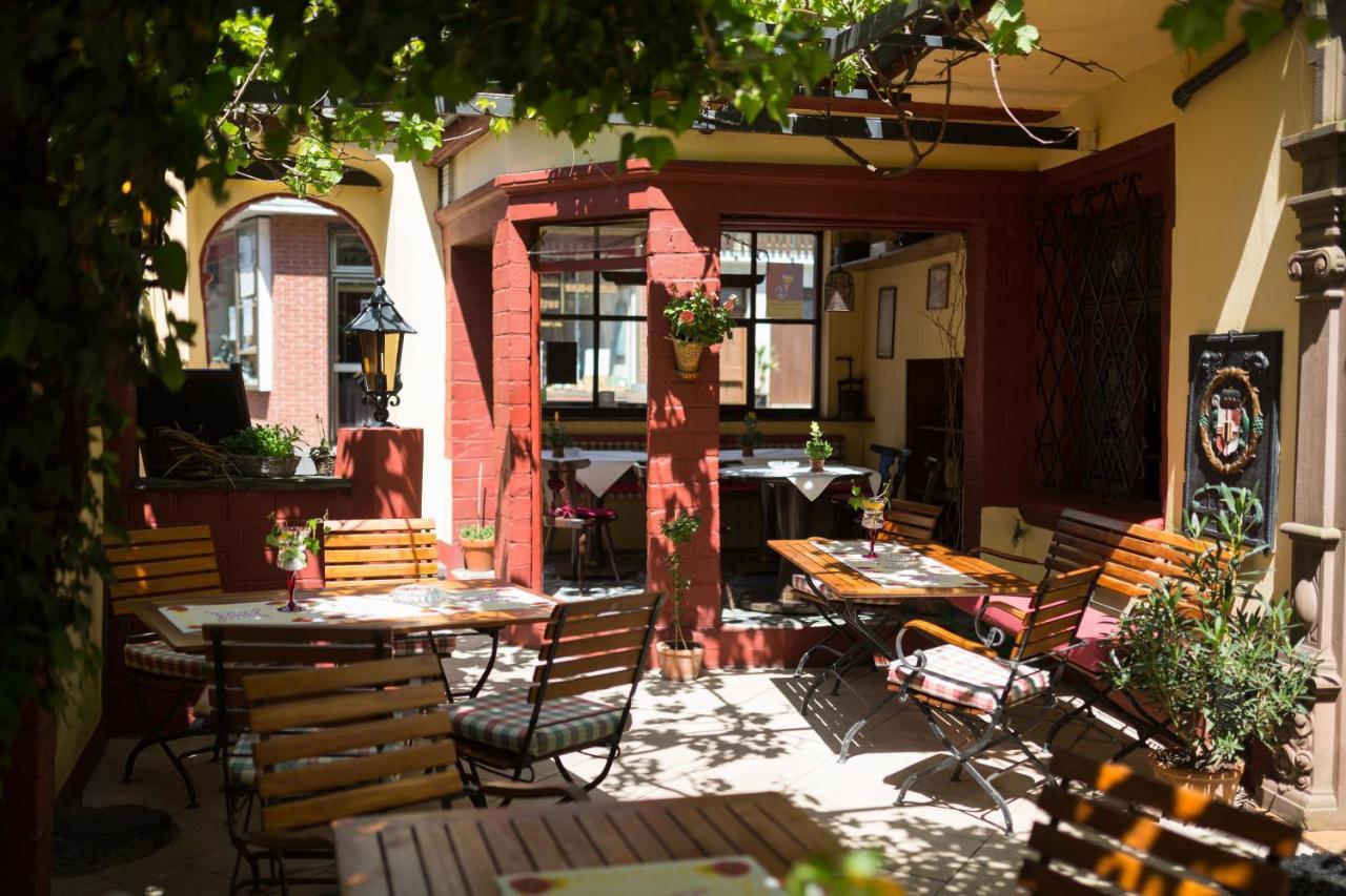 Hotel Reichsschenke Zum Ritter Gotz "Garni" Krov Exterior photo